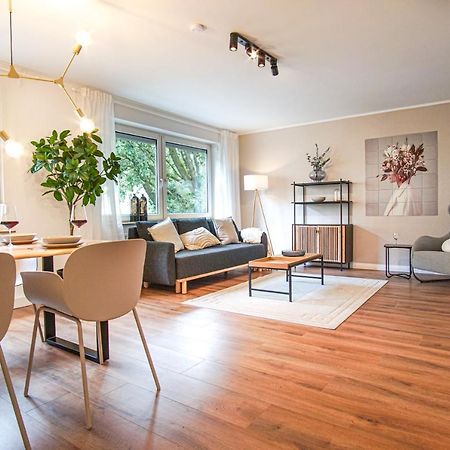 Homefy Bright And Cozy Holiday Apartment - Washer & Dryer - Free Parking Essen Exteriér fotografie