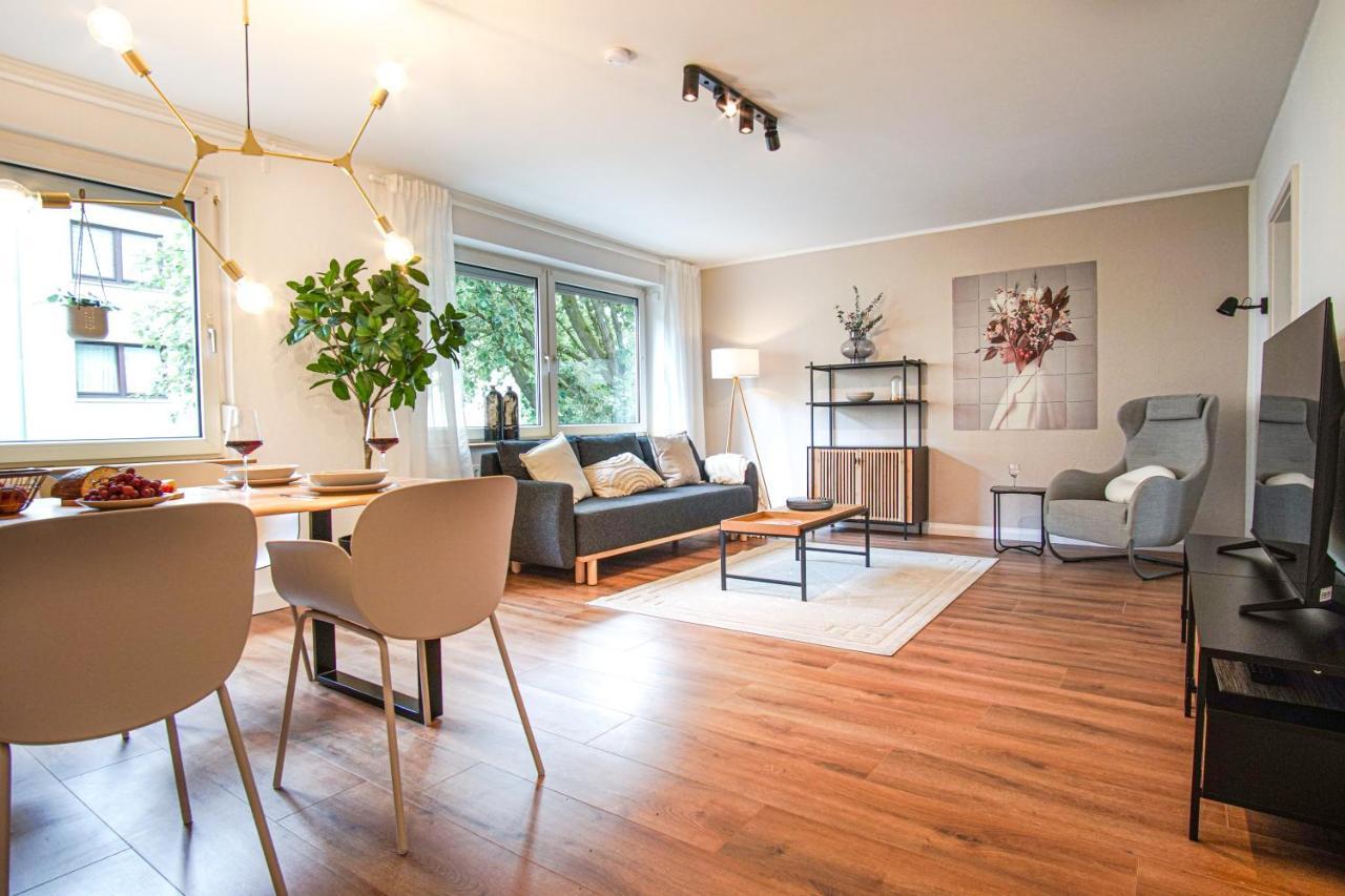 Homefy Bright And Cozy Holiday Apartment - Washer & Dryer - Free Parking Essen Exteriér fotografie
