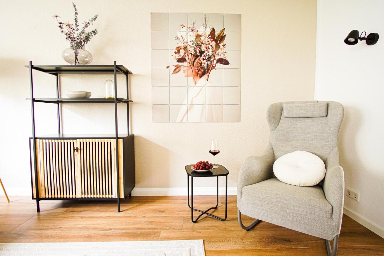 Homefy Bright And Cozy Holiday Apartment - Washer & Dryer - Free Parking Essen Exteriér fotografie